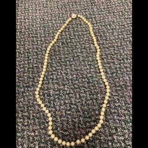 Pearl necklace vintage